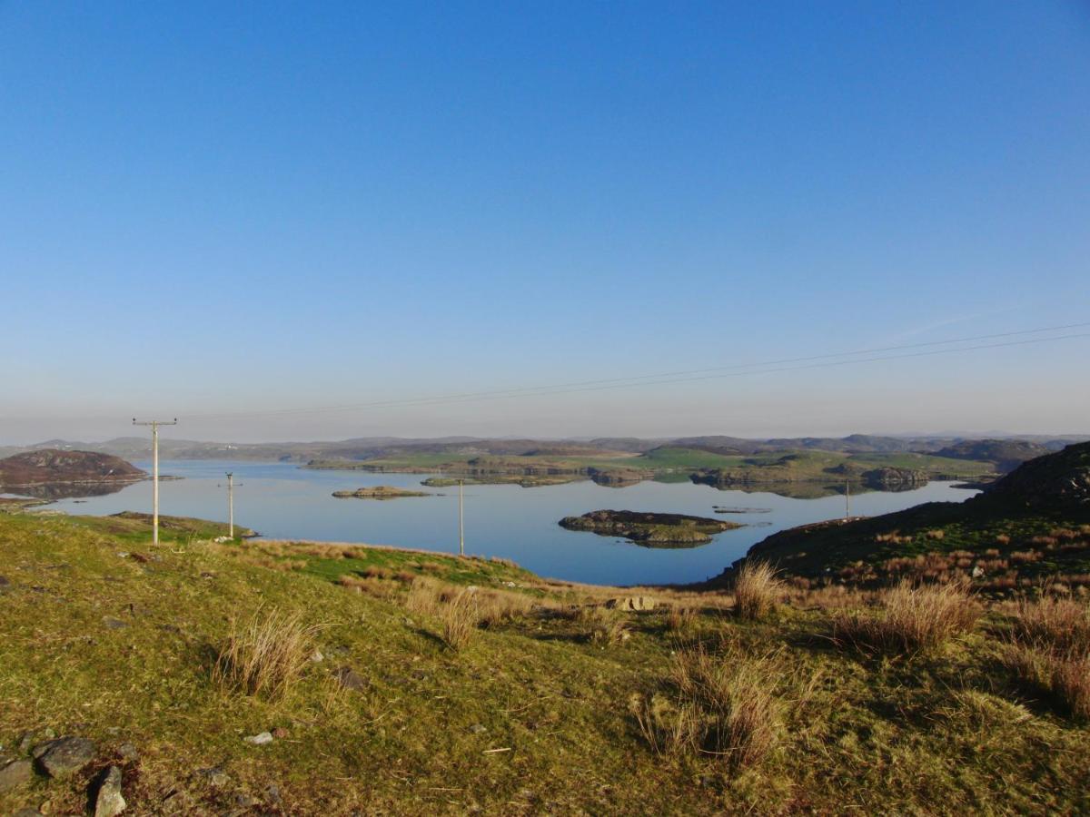 Loch Cromore Holiday Pods Экстерьер фото